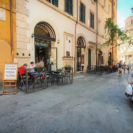 Santa Maria In Trastevere Holiday